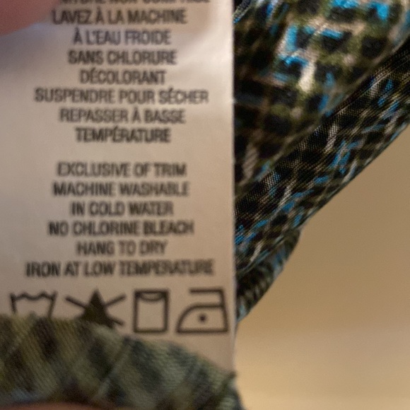 Kenar petite green plaid top - size medium - Picture 4 of 6